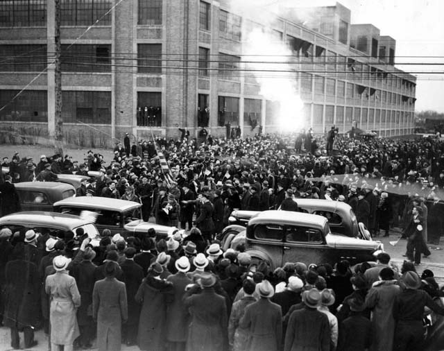 flint sit-down strike 1937_09